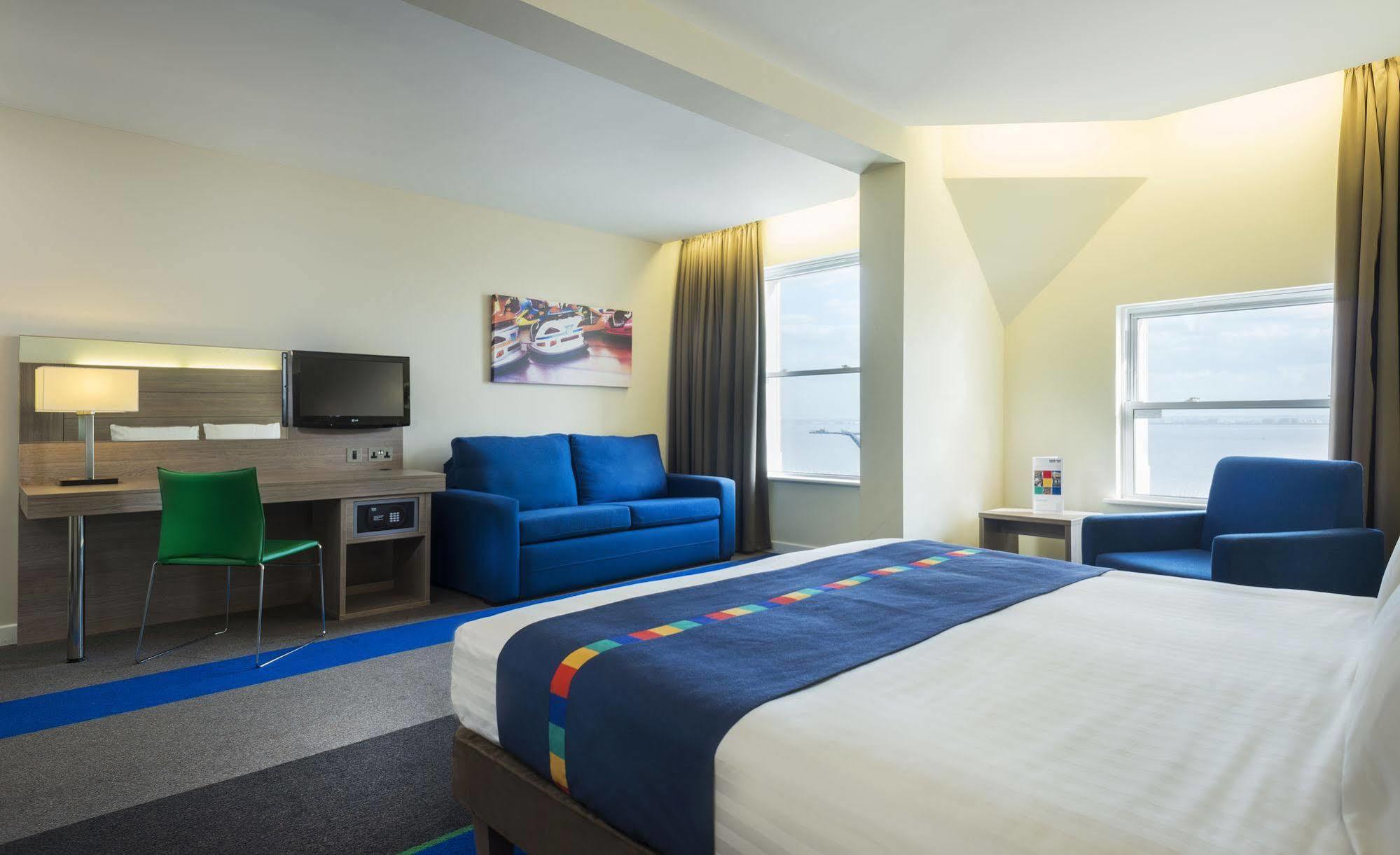 Park Inn By Radisson Palace Southend-on-Sea Exterior photo