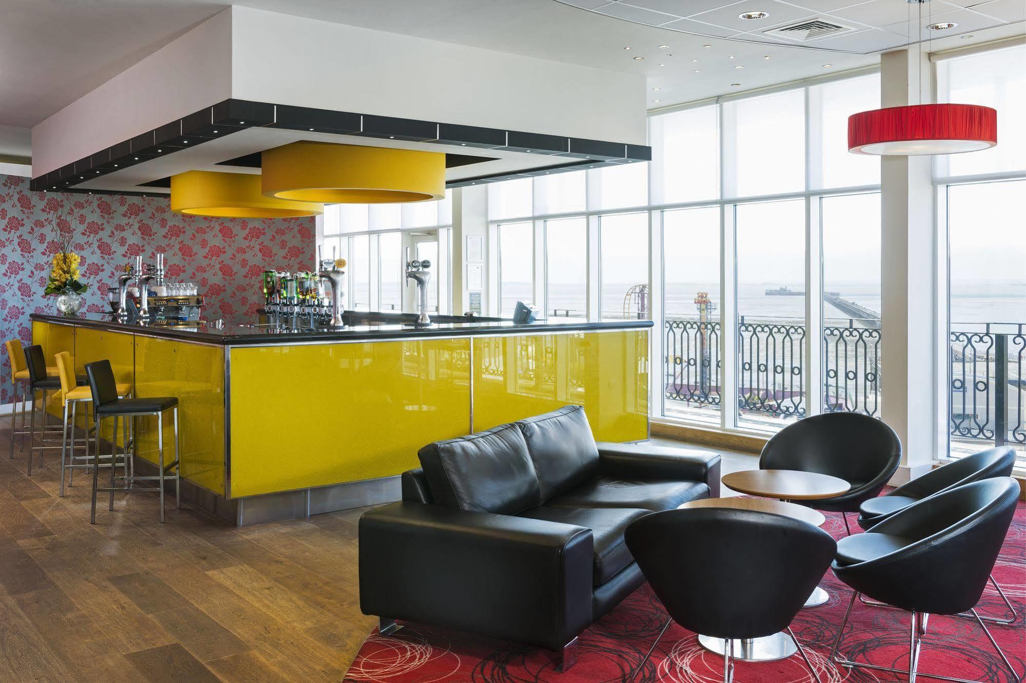 Park Inn By Radisson Palace Southend-on-Sea Exterior photo