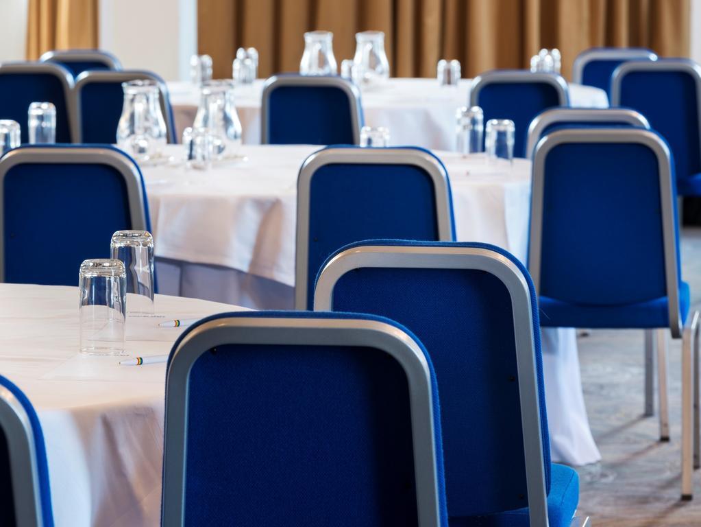 Park Inn By Radisson Palace Southend-on-Sea Exterior photo